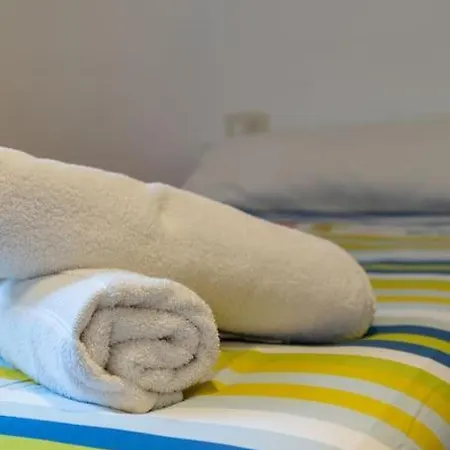 Bonito Piso Con Vistas, Centrico, Acogedor